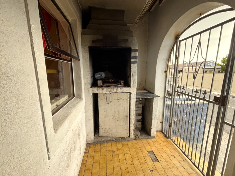 4 Bedroom Property for Sale in Tafelsig Western Cape